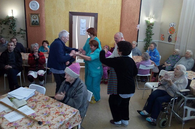 Дом престарелых с болезнью Альцгеймера в Королёве